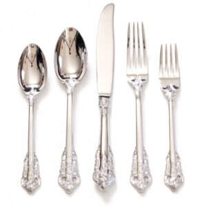 Belmont Flatware Set